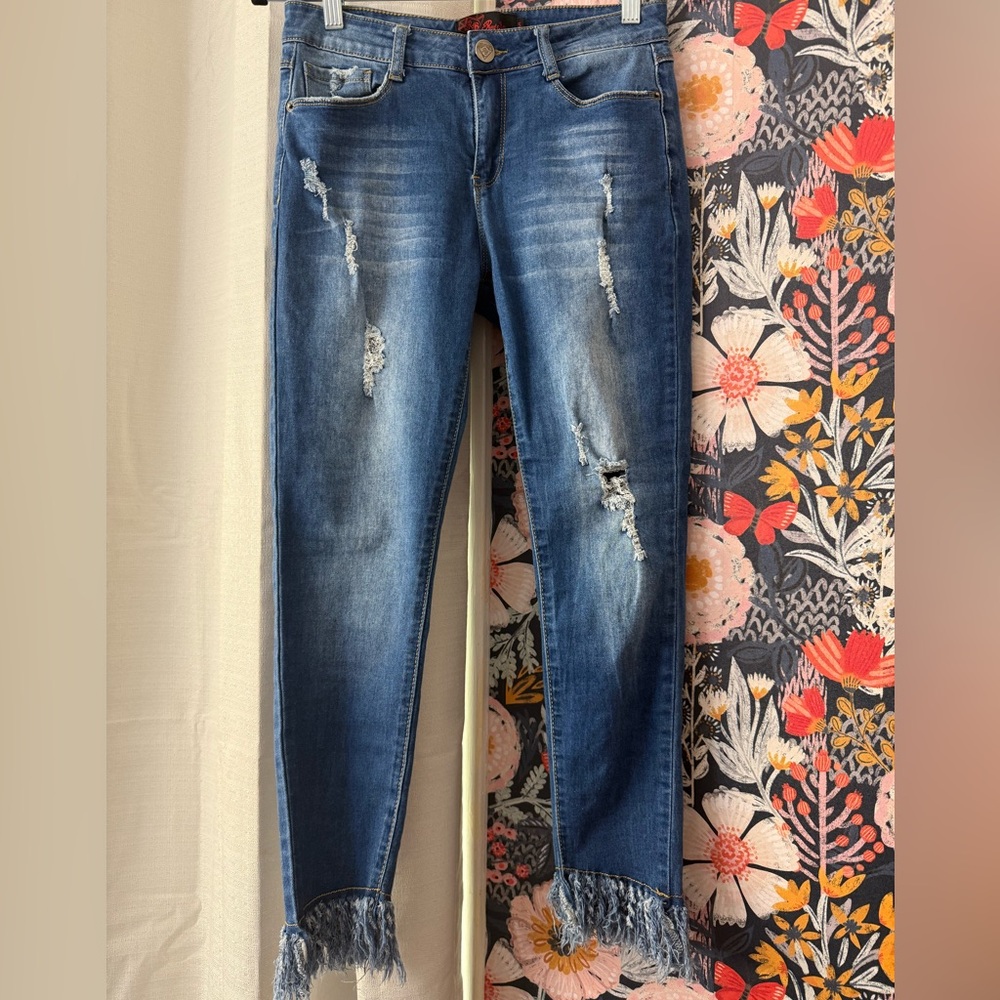 Red Bottoms Blue Denim Cropped Jeans
